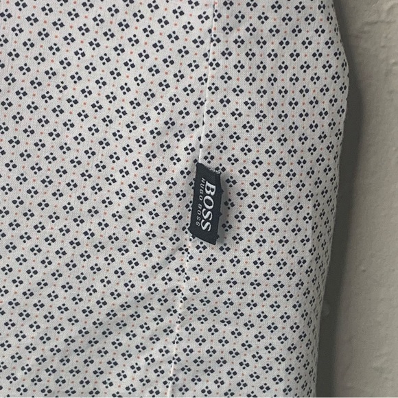 BOSS HUGO BOSS Reed Slim Fit Shirt Modern Essential Short Sleeve Button Down - Picture 13 of 16